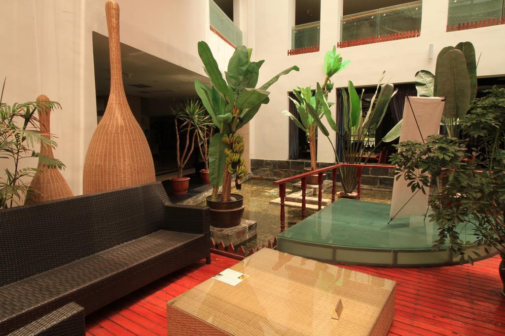 Jardin Secret Hotel Lhasa Esterno foto